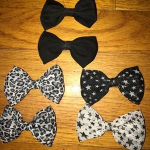 Black/Cheetah/Star Bows